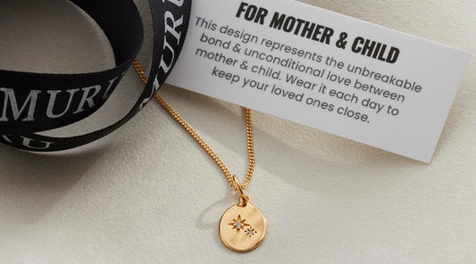 a meaningful necklace for mums featuring 2 stars 