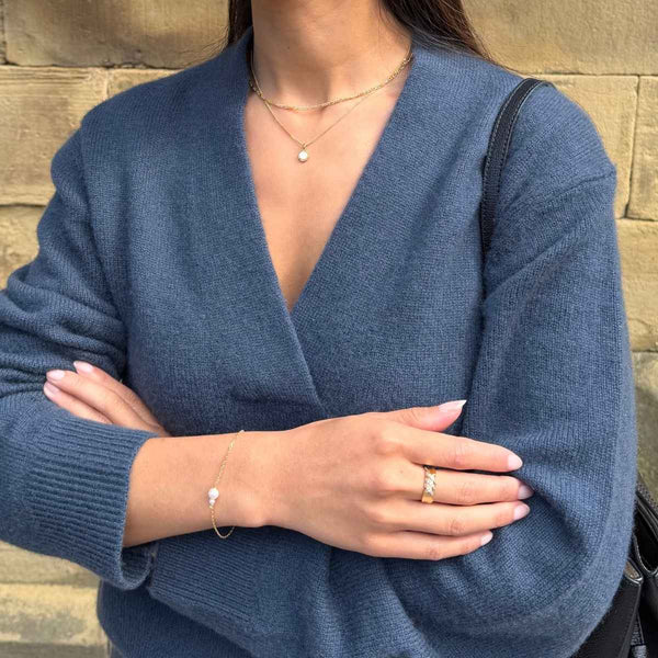 Connected Pearl Bracelet Silver