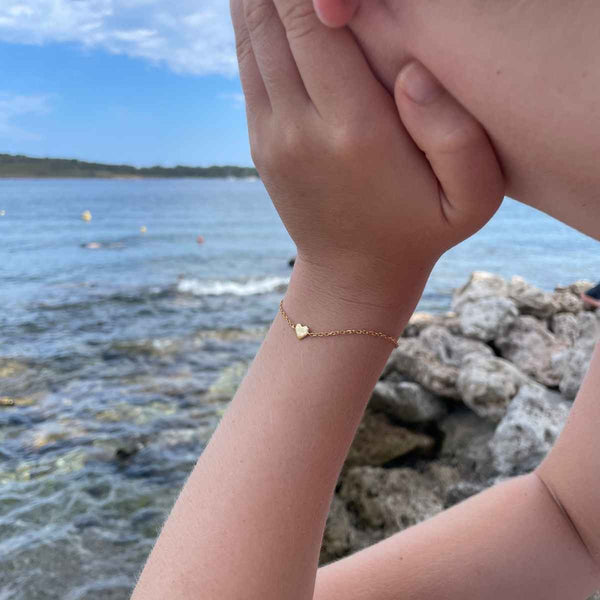 Tiny Heart Bracelet Gold