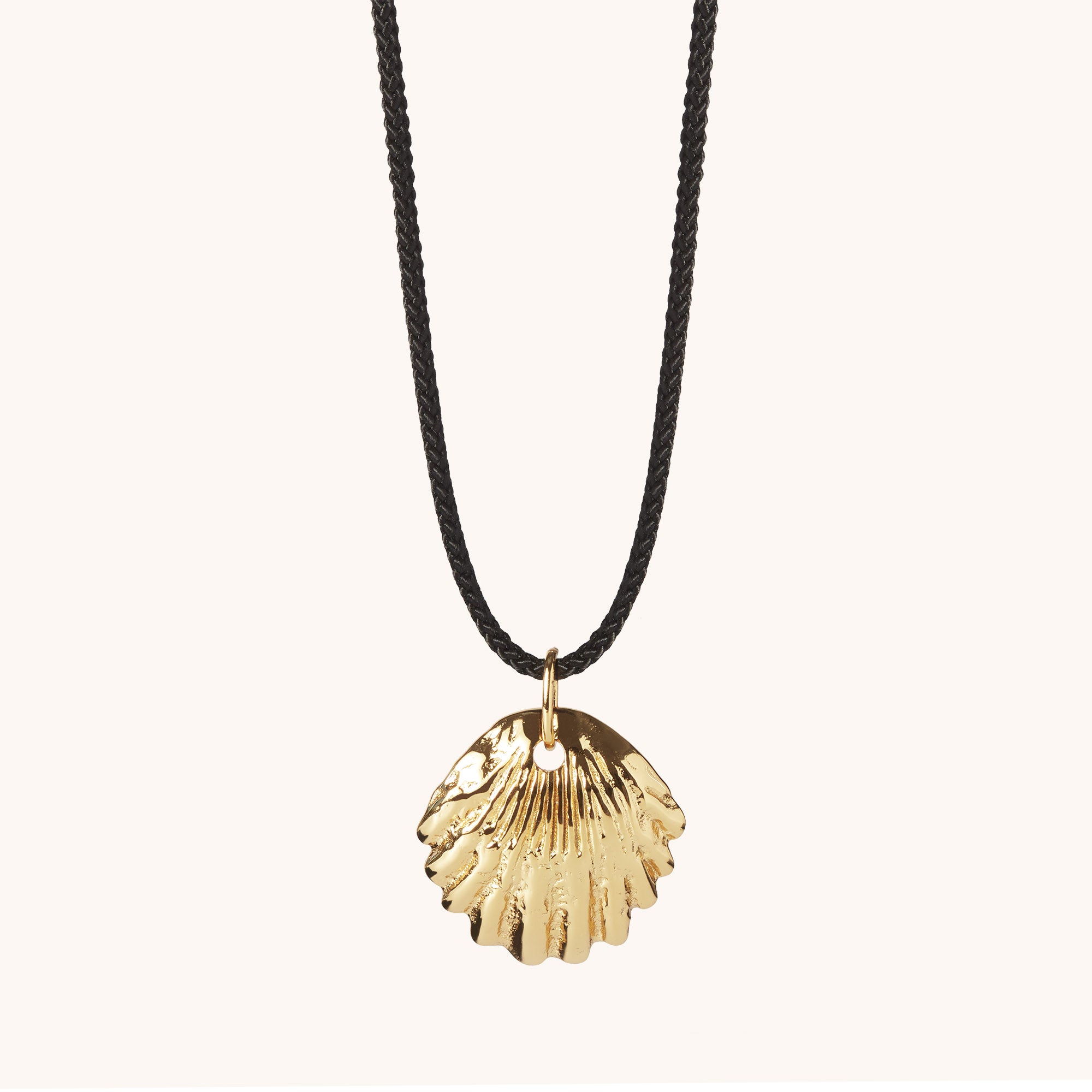 Shell Cord Necklace Gold – Muru Jewellery
