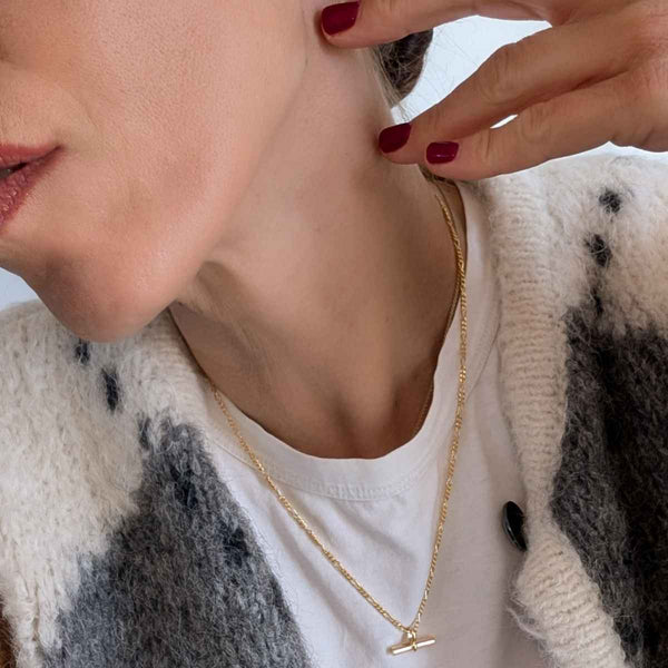 T-Bar Necklace Gold